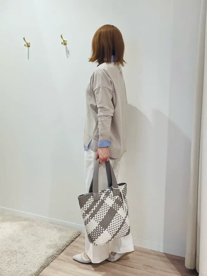 ONWARD CROSSET SELECT やの コーディネート画像