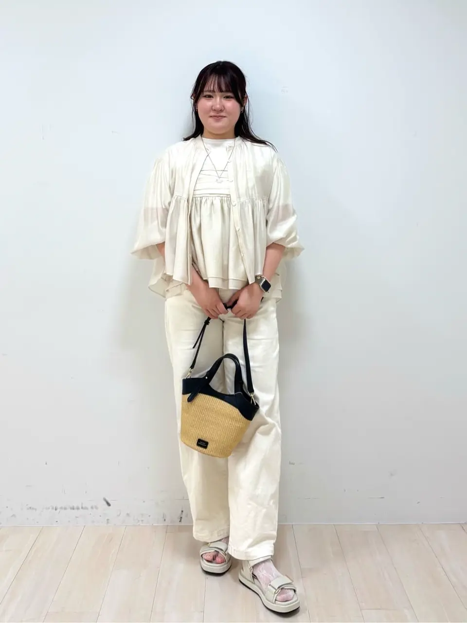 ONWARD CROSSET SELECT 伊藤 コーディネート画像