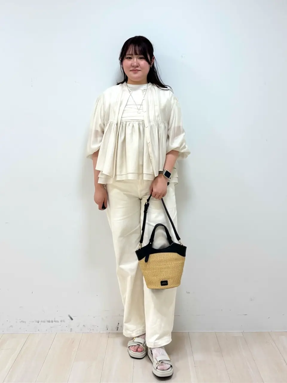 ONWARD CROSSET SELECT 伊藤 コーディネート画像