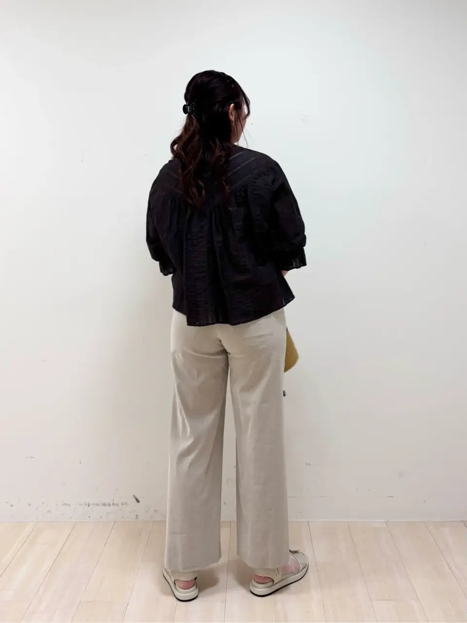 ONWARD CROSSET SELECT 伊藤 コーディネート画像