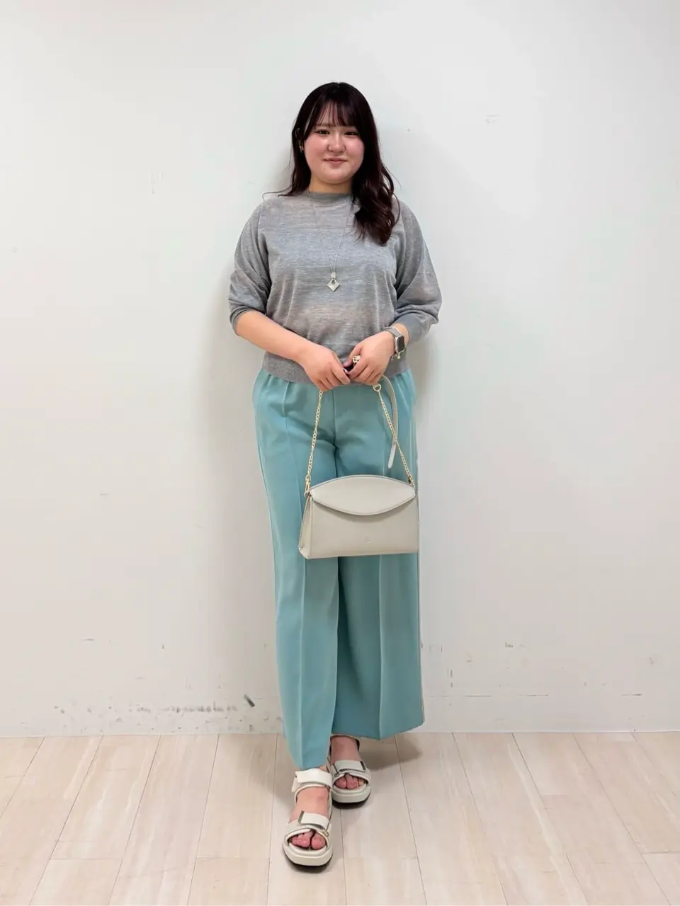 ONWARD CROSSET SELECT 伊藤 コーディネート画像