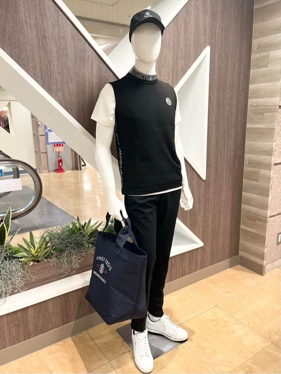 ONWARD CROSSET SELECT 小管 コーディネート画像