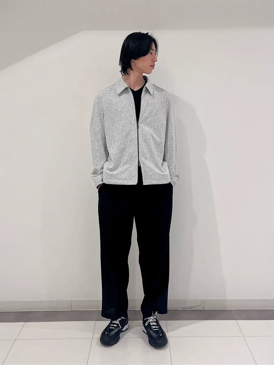 ONWARD CROSSET SELECT 石川　凌大 コーディネート画像