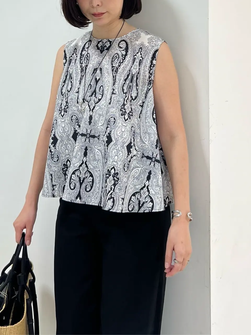 ONWARD CROSSET SELECT 市川 コーディネート画像