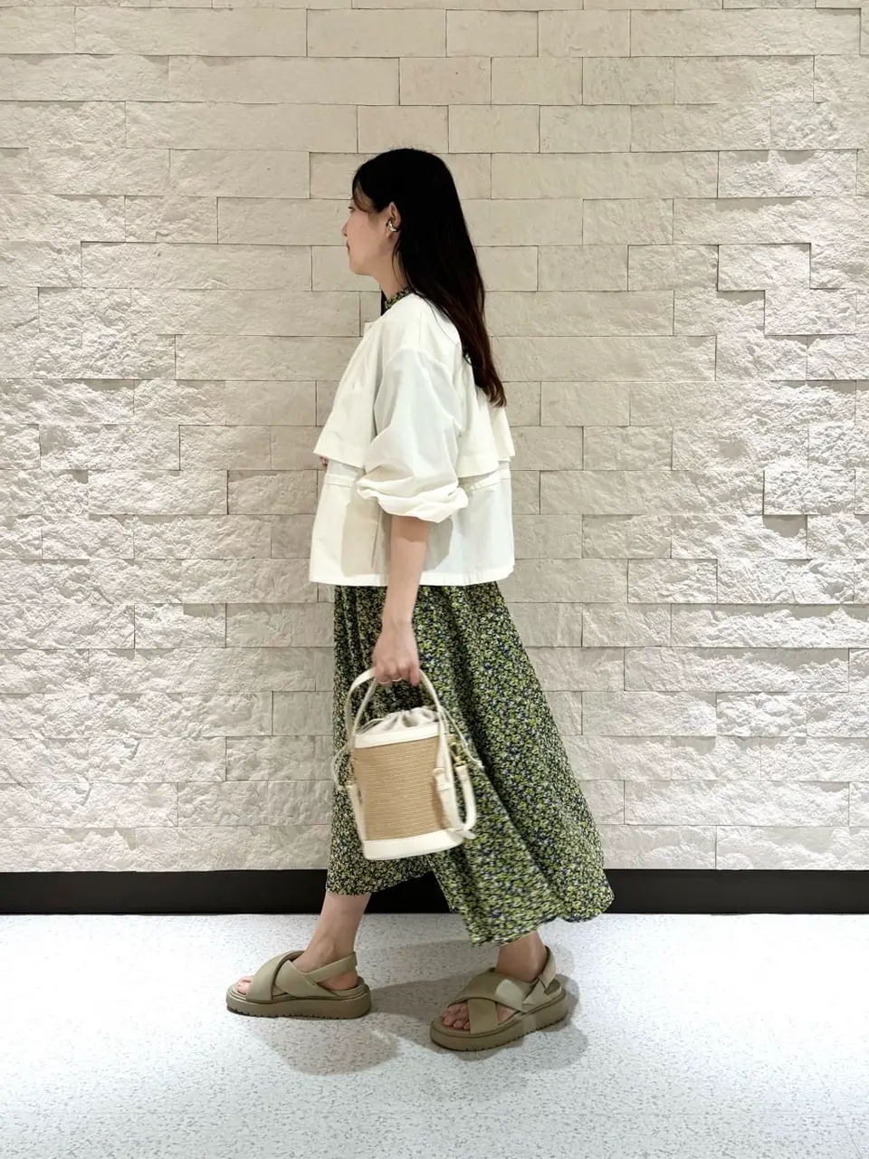 ONWARD CROSSET SELECT 山下 コーディネート画像