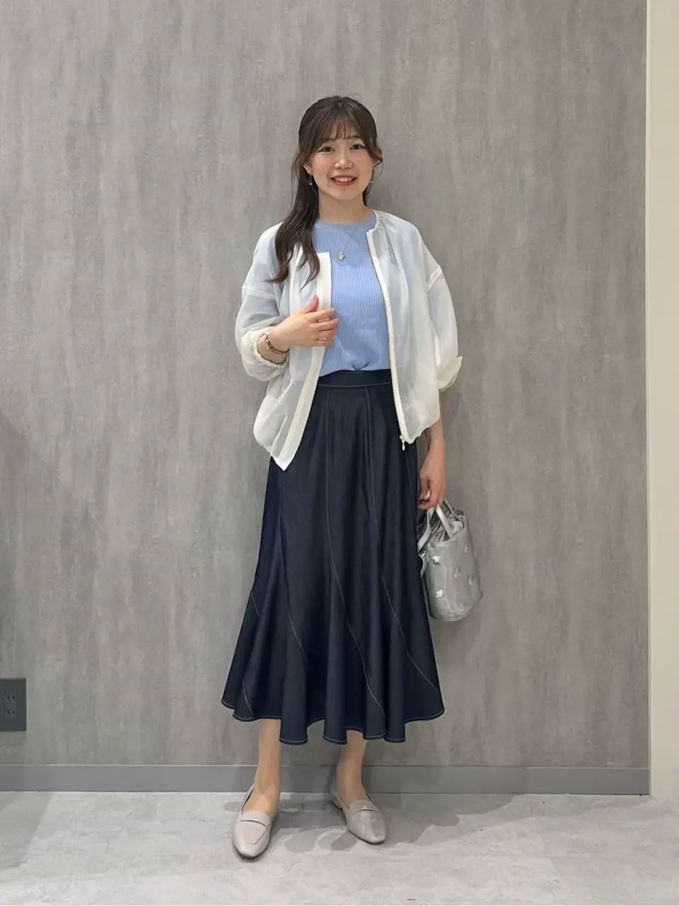  みぃ コーディネート画像