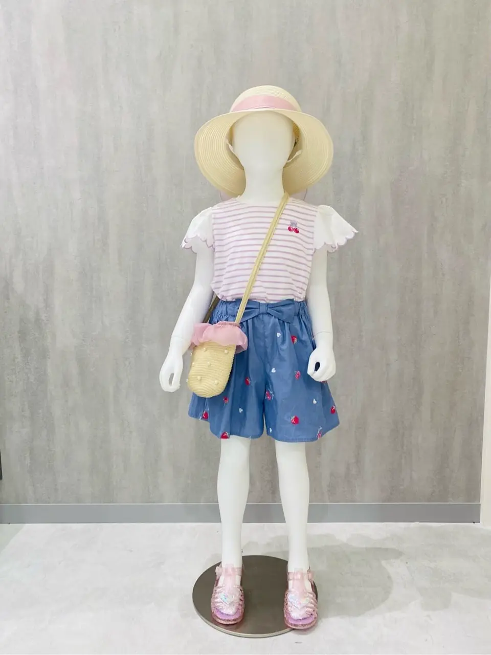 ONWARD CROSSET SELECT m.n コーディネート画像