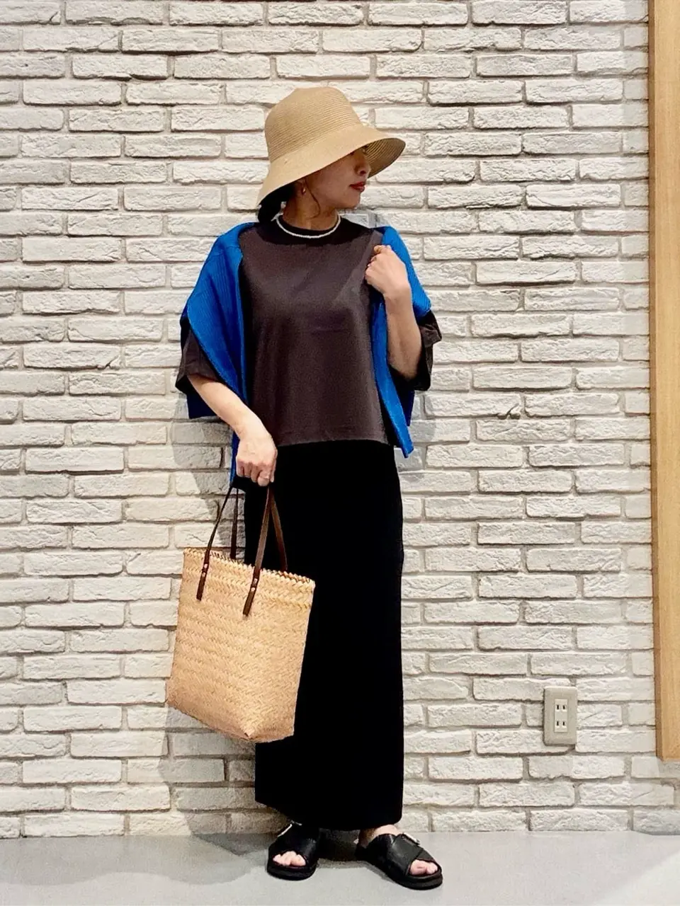 ONWARD CROSSET SELECT 服部 コーディネート画像