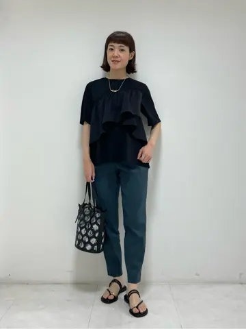 ONWARD CROSSET SELECT 岡田 コーディネート画像