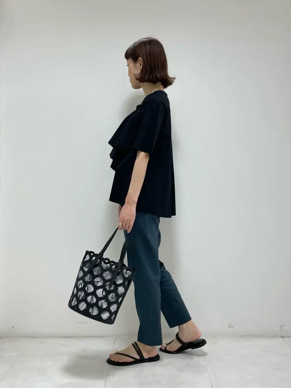 ONWARD CROSSET SELECT 岡田 コーディネート画像