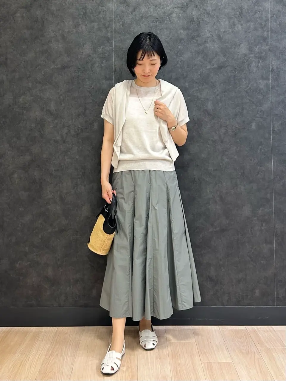 ONWARD CROSSET SELECT 鈴木 コーディネート画像