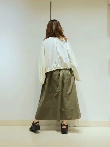 ONWARD CROSSET SELECT 中野 コーディネート画像