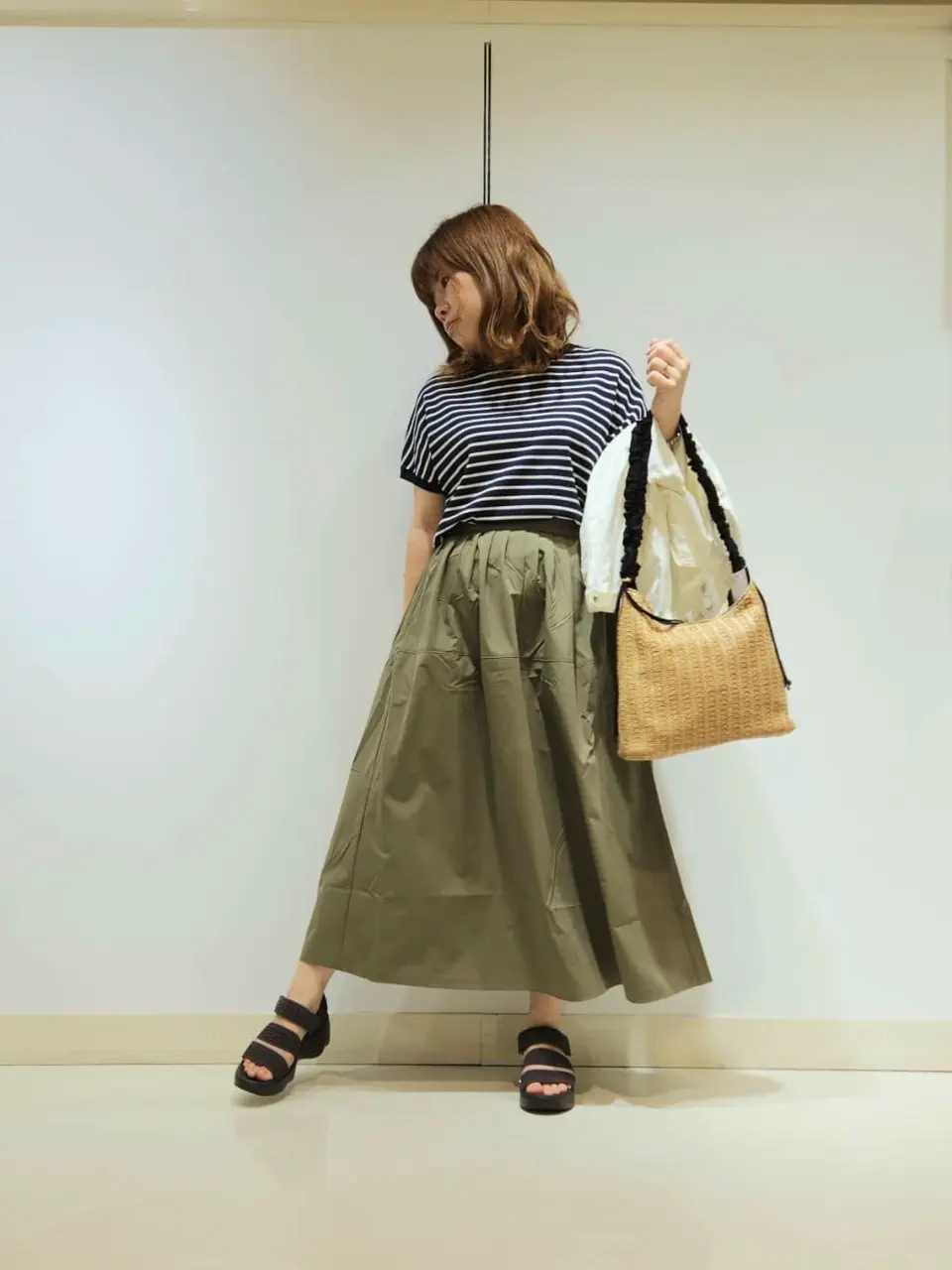 ONWARD CROSSET SELECT 中野 コーディネート画像