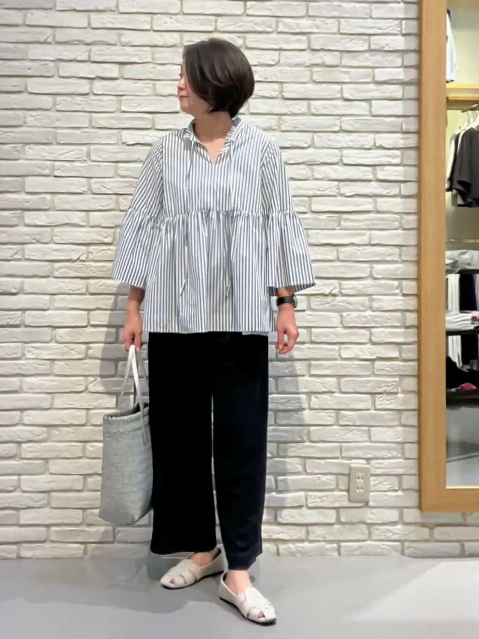 ONWARD CROSSET SELECT Tomi コーディネート画像