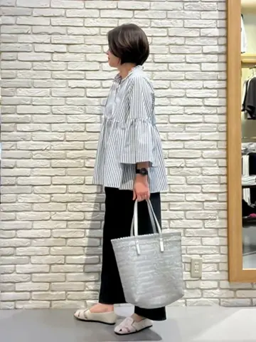 ONWARD CROSSET SELECT Tomi コーディネート画像