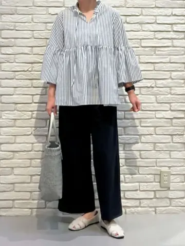 ONWARD CROSSET SELECT Tomi コーディネート画像