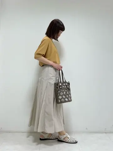 ONWARD CROSSET SELECT 岡田 コーディネート画像