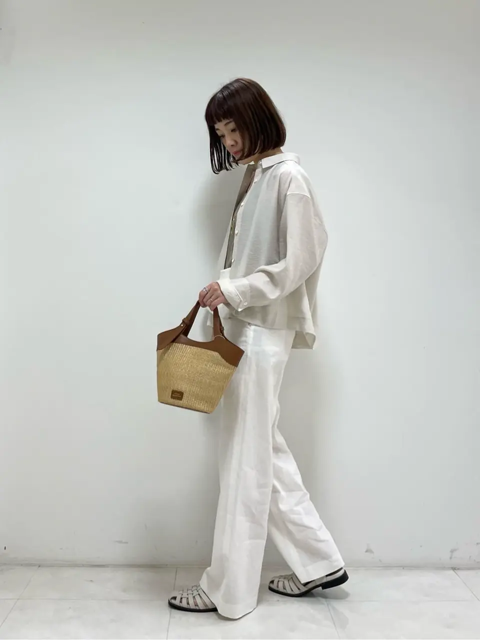 ONWARD CROSSET SELECT 岡田 コーディネート画像