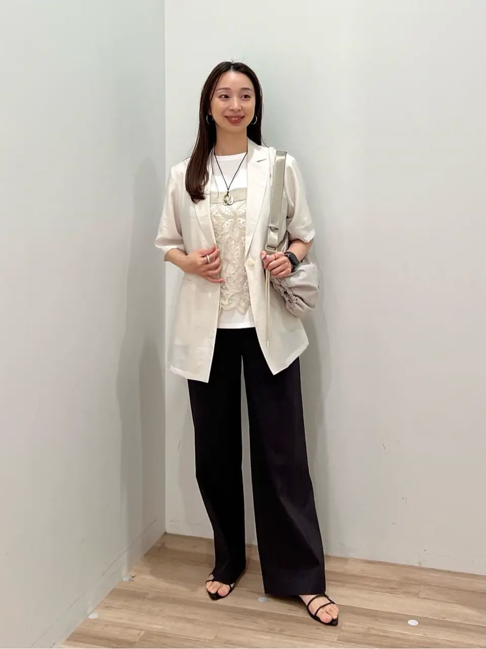  村上 コーディネート画像