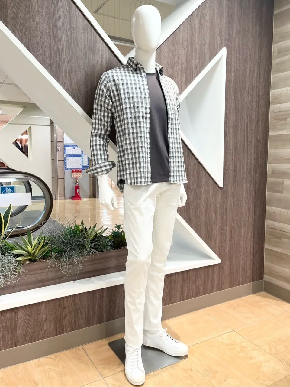 ONWARD CROSSET SELECT 小管 コーディネート画像