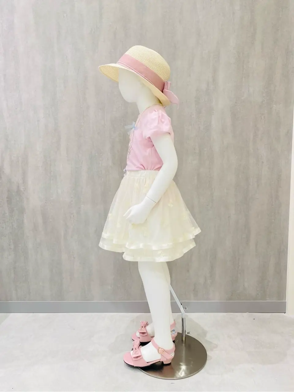 ONWARD CROSSET SELECT m.n コーディネート画像