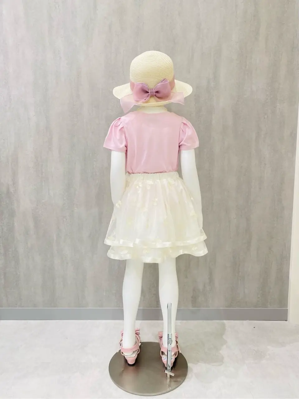 ONWARD CROSSET SELECT m.n コーディネート画像