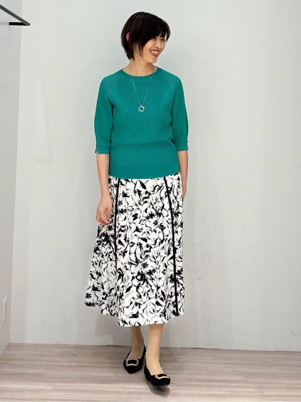 ONWARD CROSSET SELECT Chie コーディネート画像