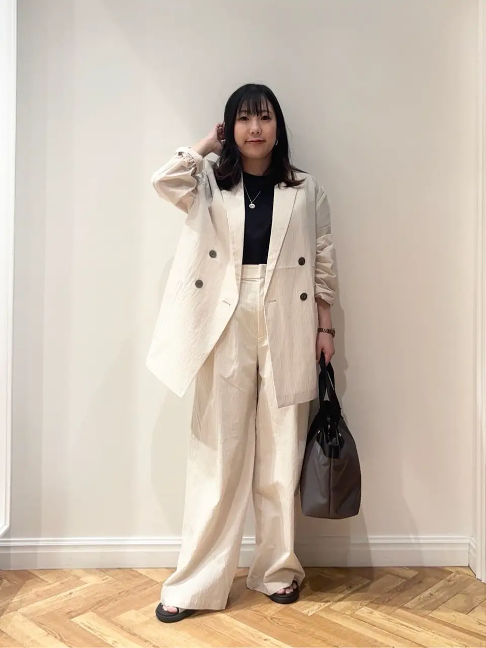 ONWARD CROSSET SELECT 吉田 コーディネート画像