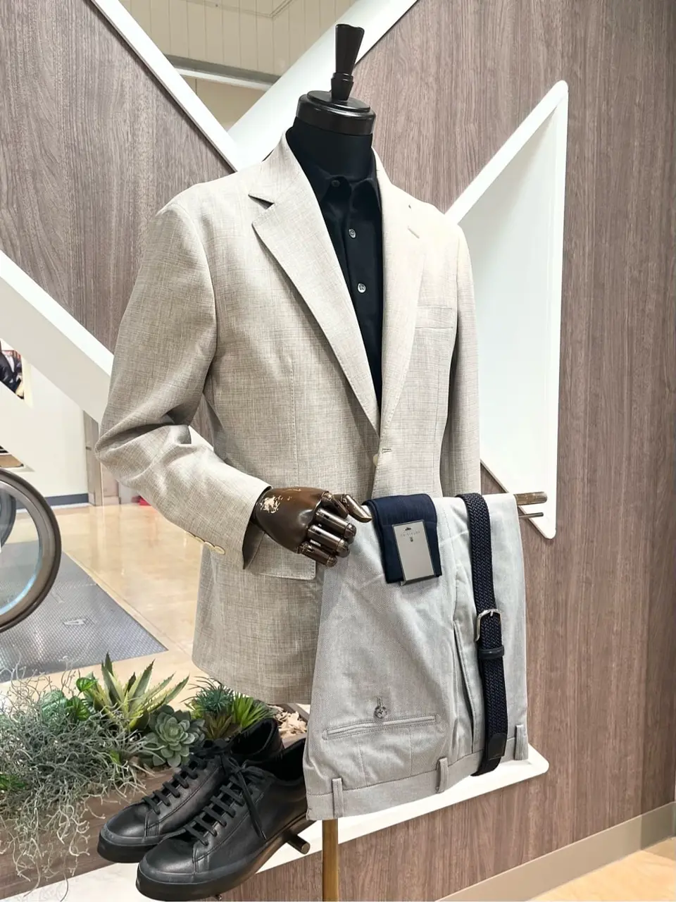 ONWARD CROSSET SELECT 小管 コーディネート画像