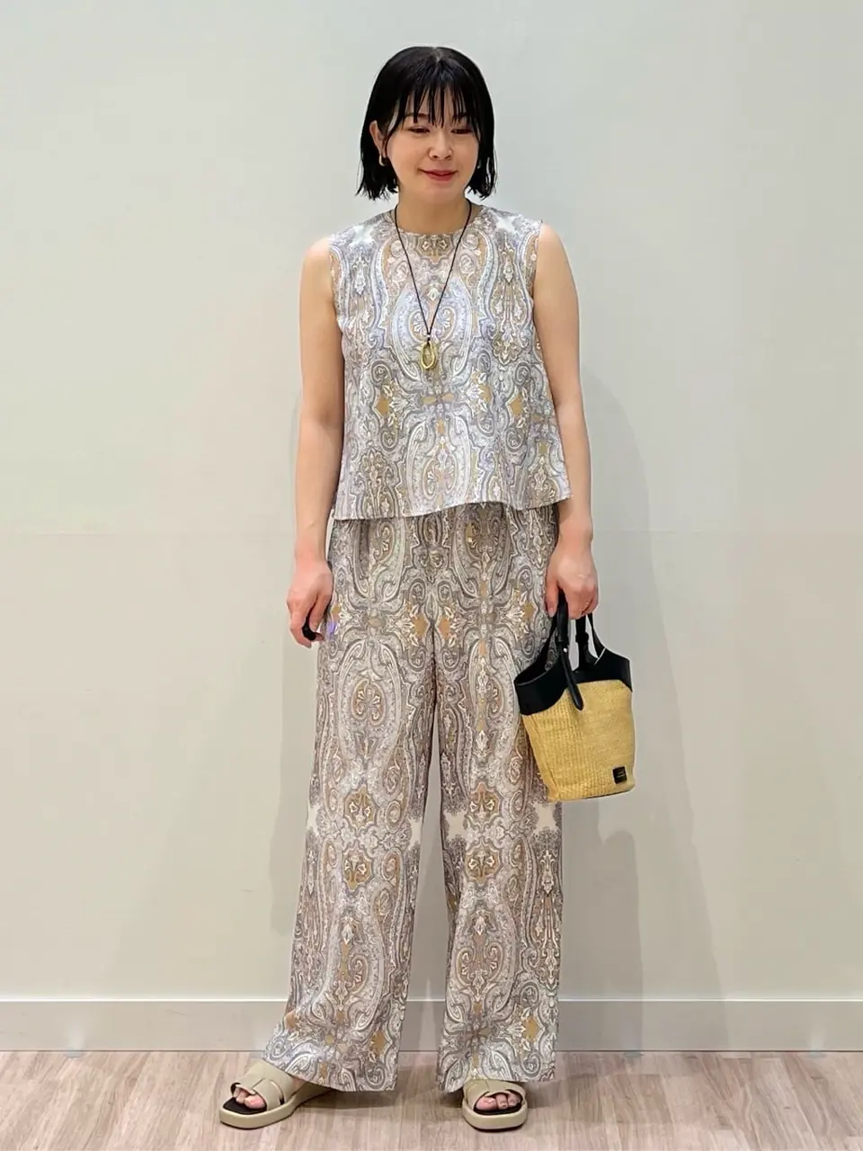 ONWARD CROSSET SELECT 小西 コーディネート画像