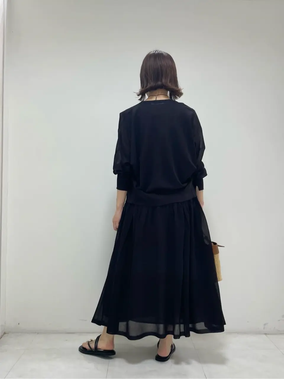 ONWARD CROSSET SELECT 岡田 コーディネート画像