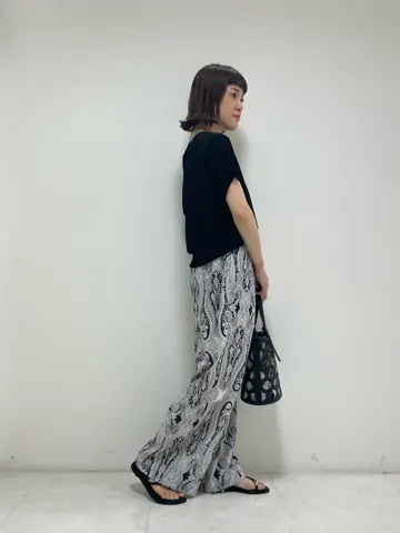 ONWARD CROSSET SELECT 岡田 コーディネート画像