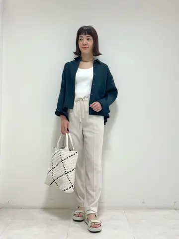 ONWARD CROSSET SELECT 岡田 コーディネート画像