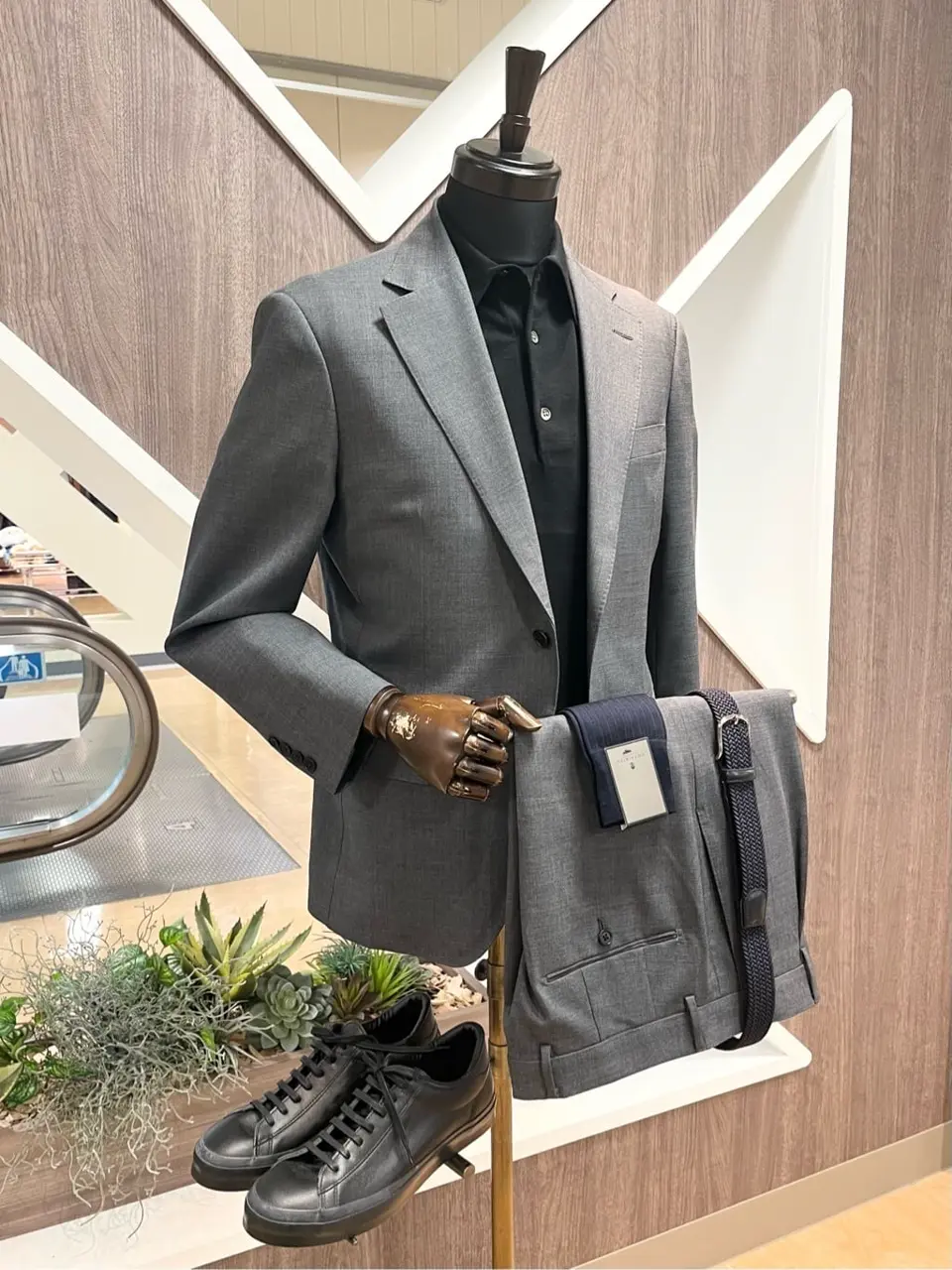 ONWARD CROSSET SELECT 小管 コーディネート画像