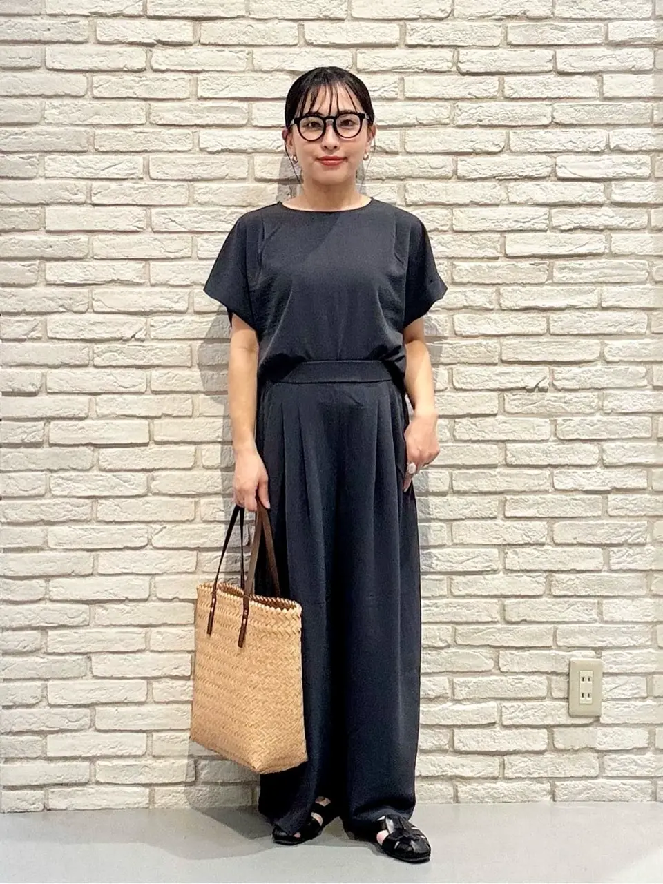 ONWARD CROSSET SELECT 服部 コーディネート画像