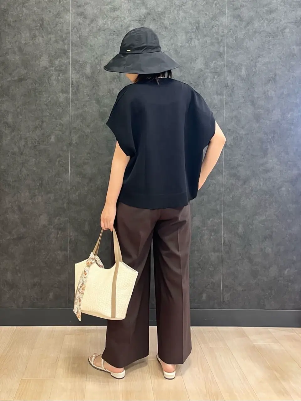 ONWARD CROSSET SELECT 金澤 コーディネート画像