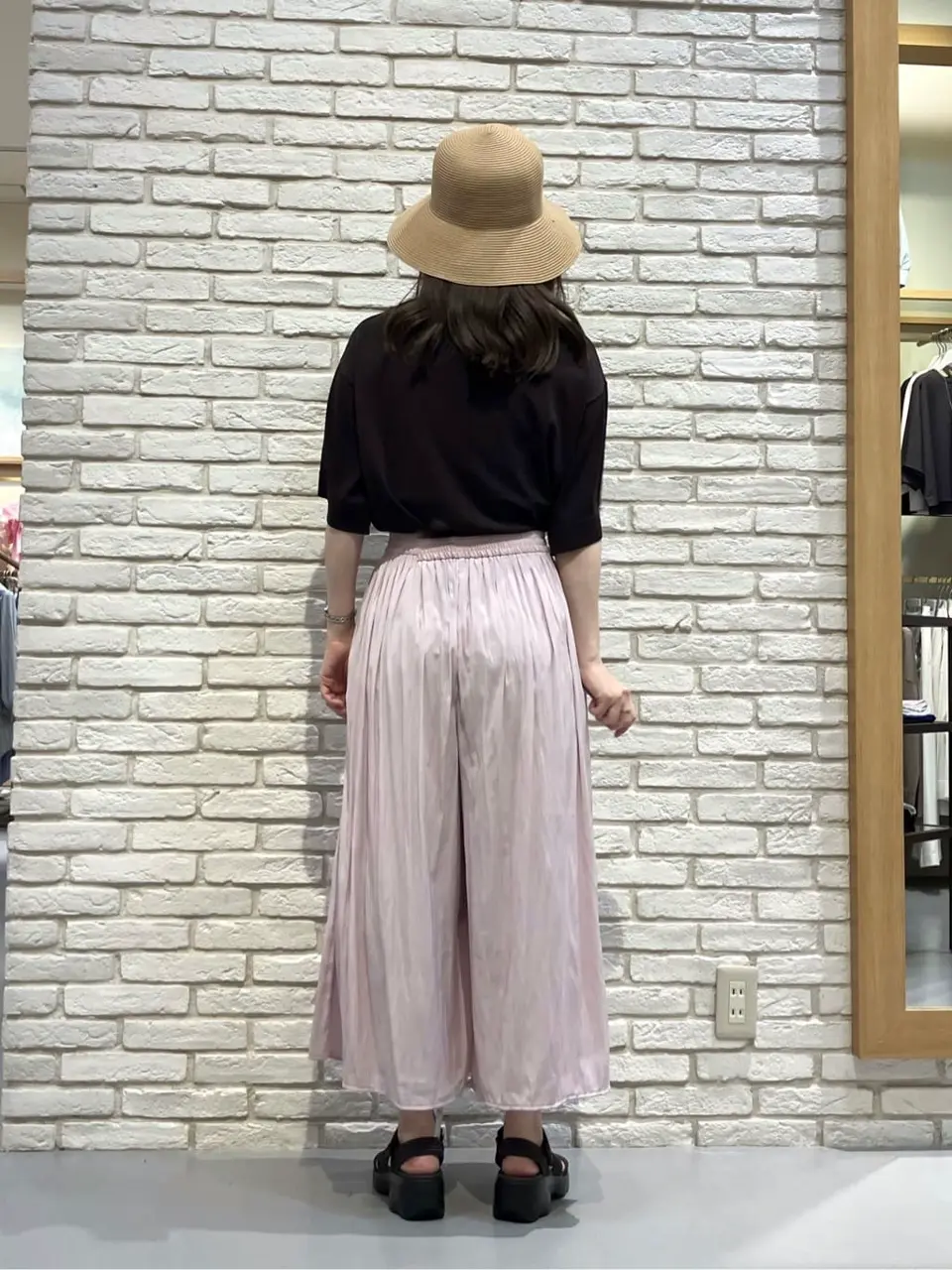 ONWARD CROSSET SELECT 檀 コーディネート画像