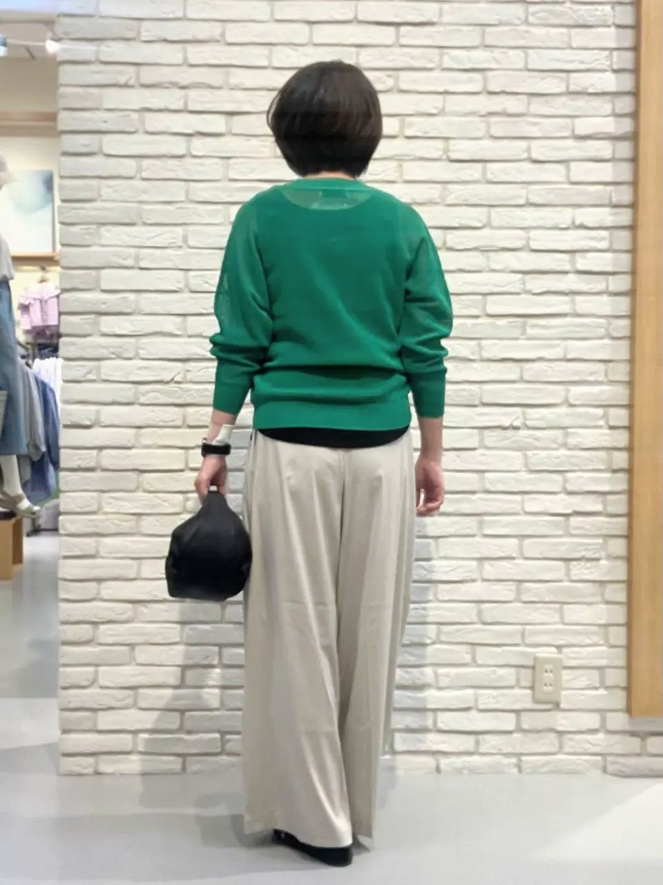 ONWARD CROSSET SELECT Tomi コーディネート画像