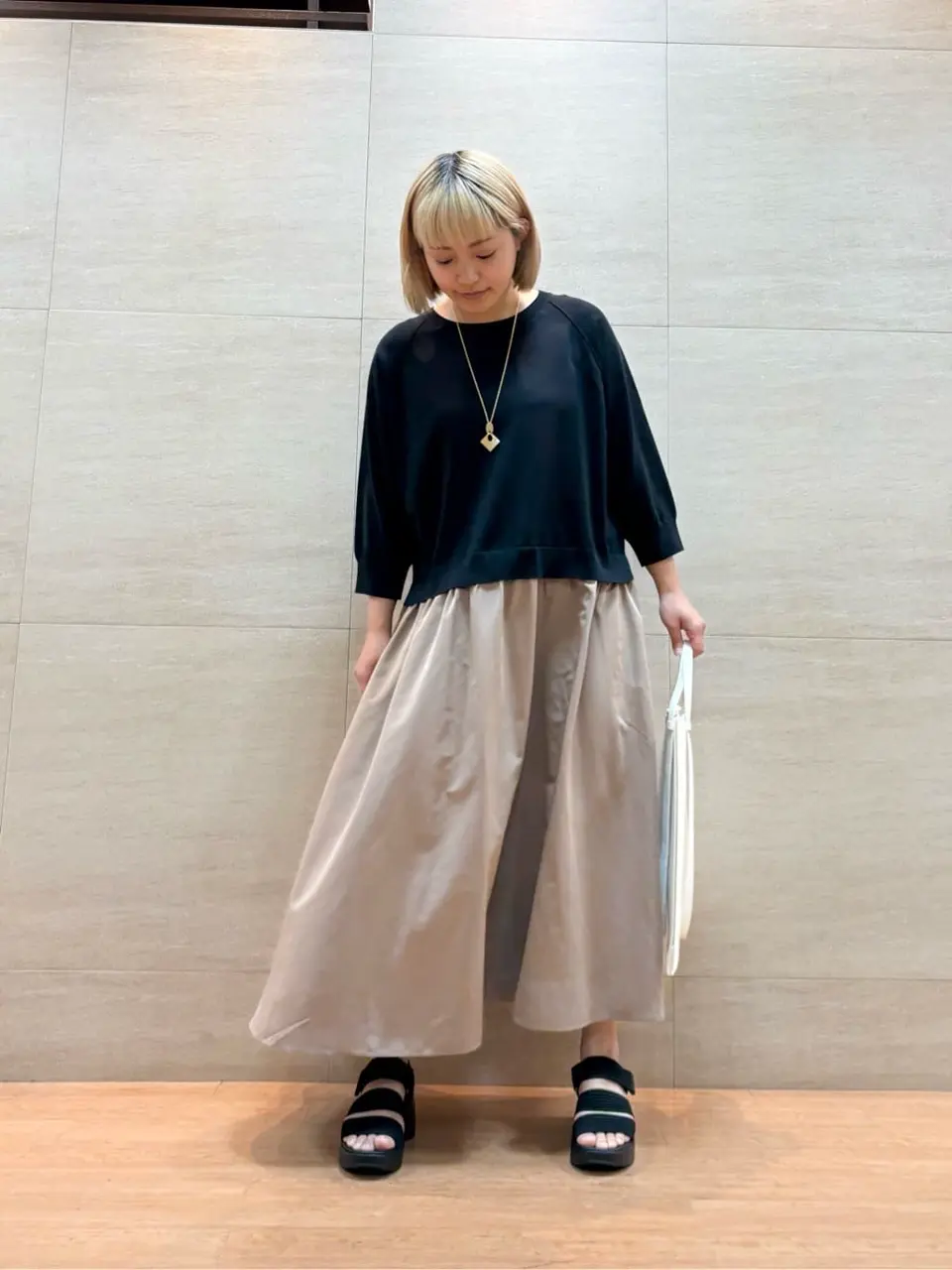 ONWARD CROSSET SELECT 佐藤 コーディネート画像