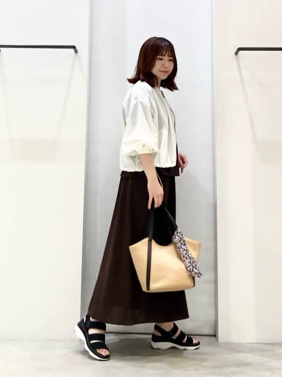 ONWARD CROSSET SELECT 横田 コーディネート画像