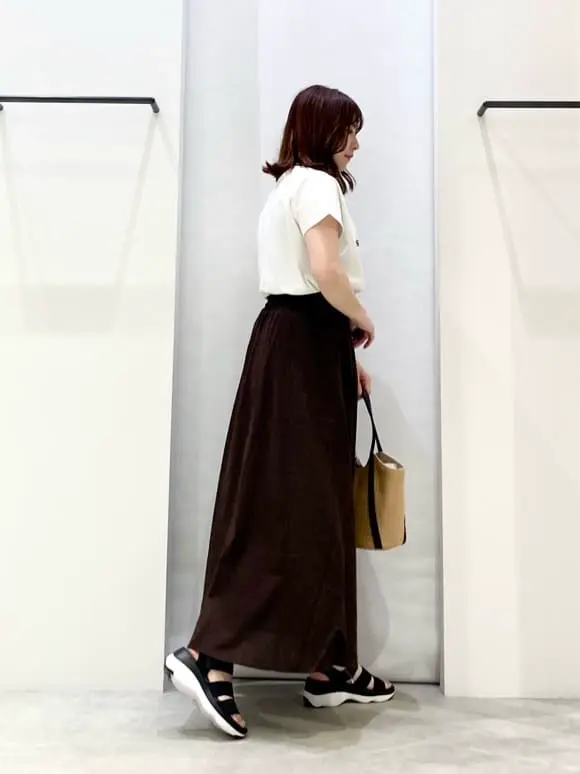 ONWARD CROSSET SELECT 横田 コーディネート画像