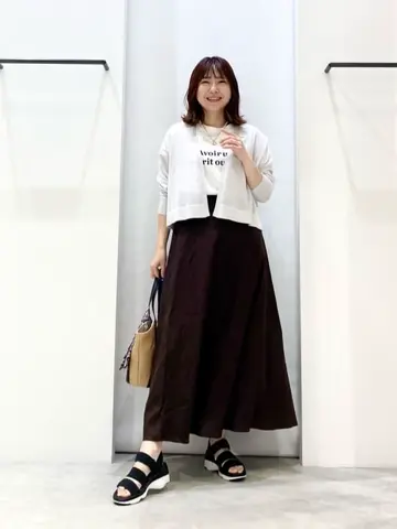 ONWARD CROSSET SELECT 横田 コーディネート画像