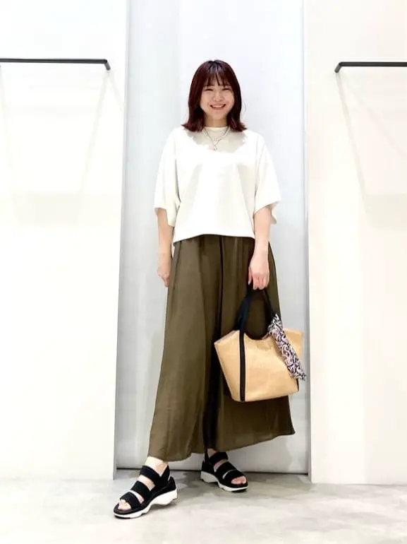 ONWARD CROSSET SELECT 横田 コーディネート画像