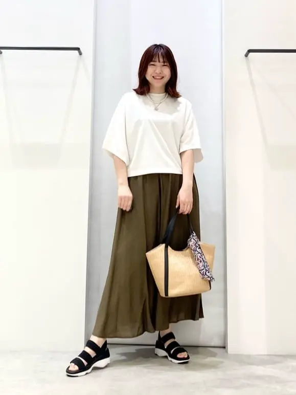 ONWARD CROSSET SELECT 横田 コーディネート画像