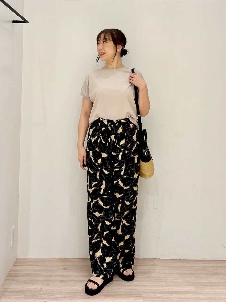 ONWARD CROSSET SELECT SAKAI コーディネート画像