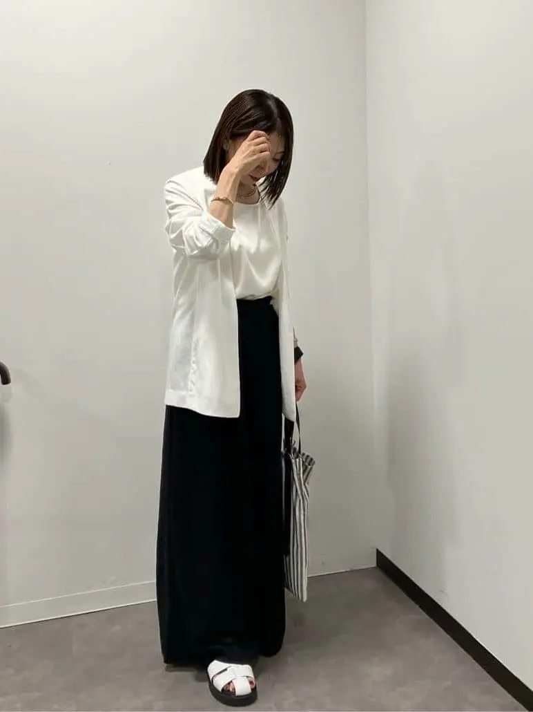 ONWARD CROSSET SELECT 東 コーディネート画像