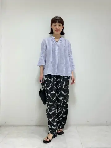 ONWARD CROSSET SELECT 岡田 コーディネート画像