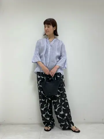 ONWARD CROSSET SELECT 岡田 コーディネート画像