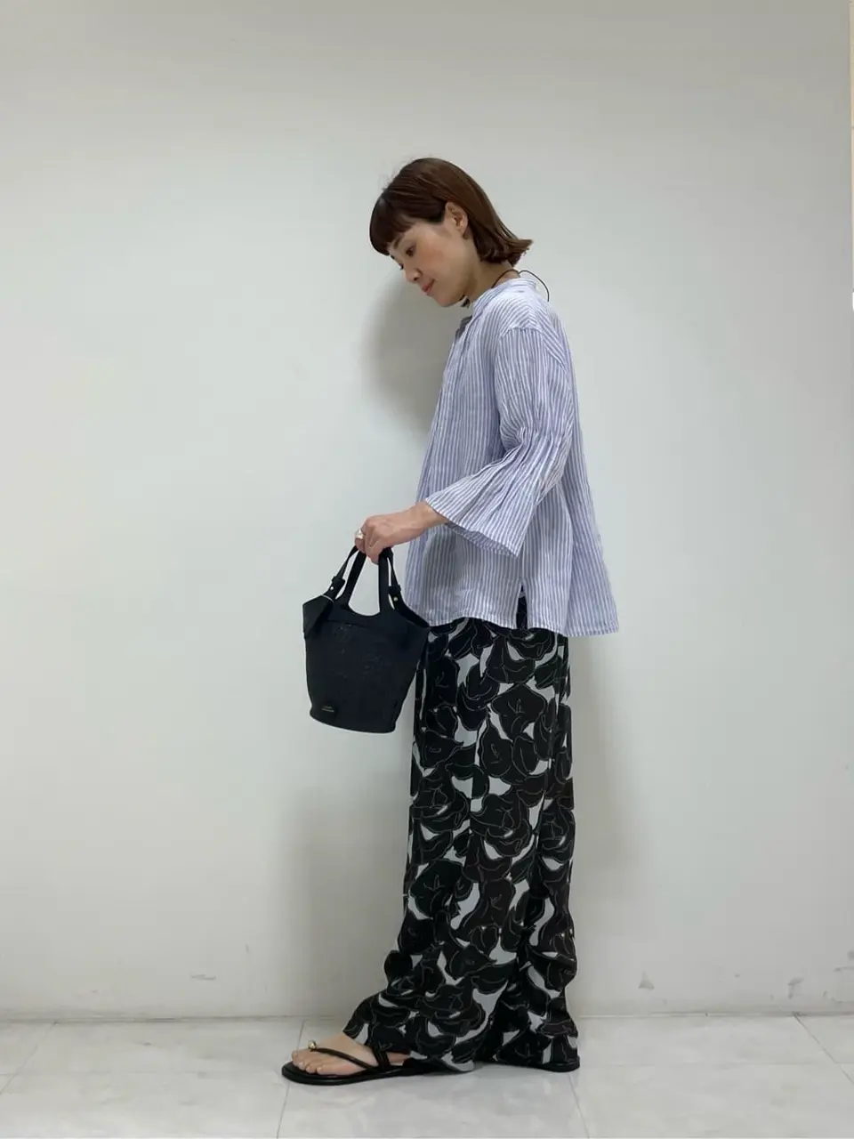 ONWARD CROSSET SELECT 岡田 コーディネート画像