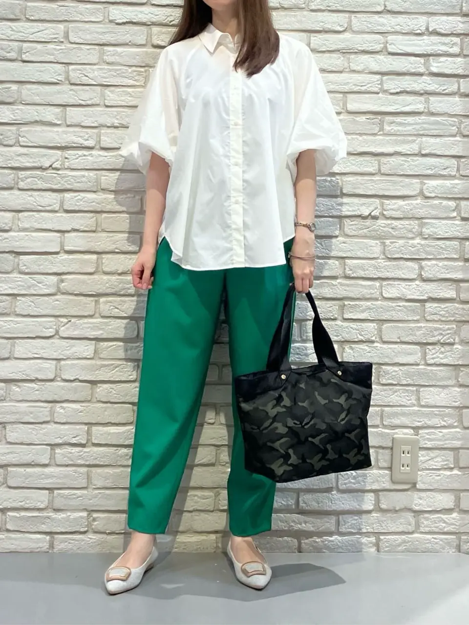 ONWARD CROSSET SELECT 檀 コーディネート画像